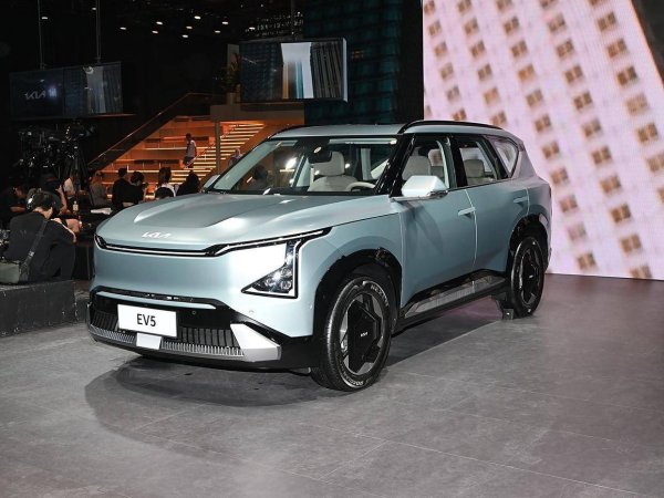 宏益配资 起亚SUV“掀桌破价”！外观霸气，纯电续航720km，优惠完才11.2万